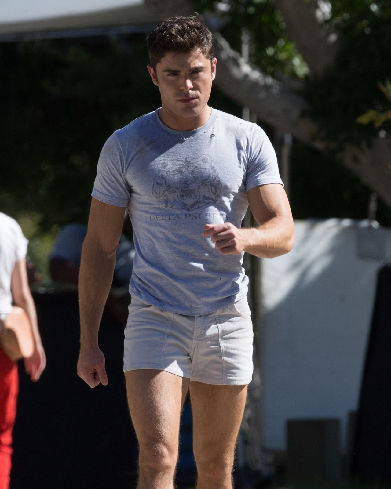 Todo comenzó cuando sus vecinos reportaron a los chicos por hacer demasiado ruido con las fiestas que formaban.