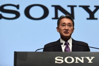 Por las bajas ventas de sus smartphones, Sony eleva su previsión de pérdidas para este año