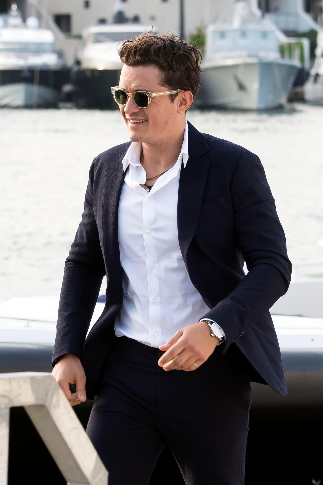 A veces no sólo se reúnen para divertirse, sino también para hacer actividades altruistas.