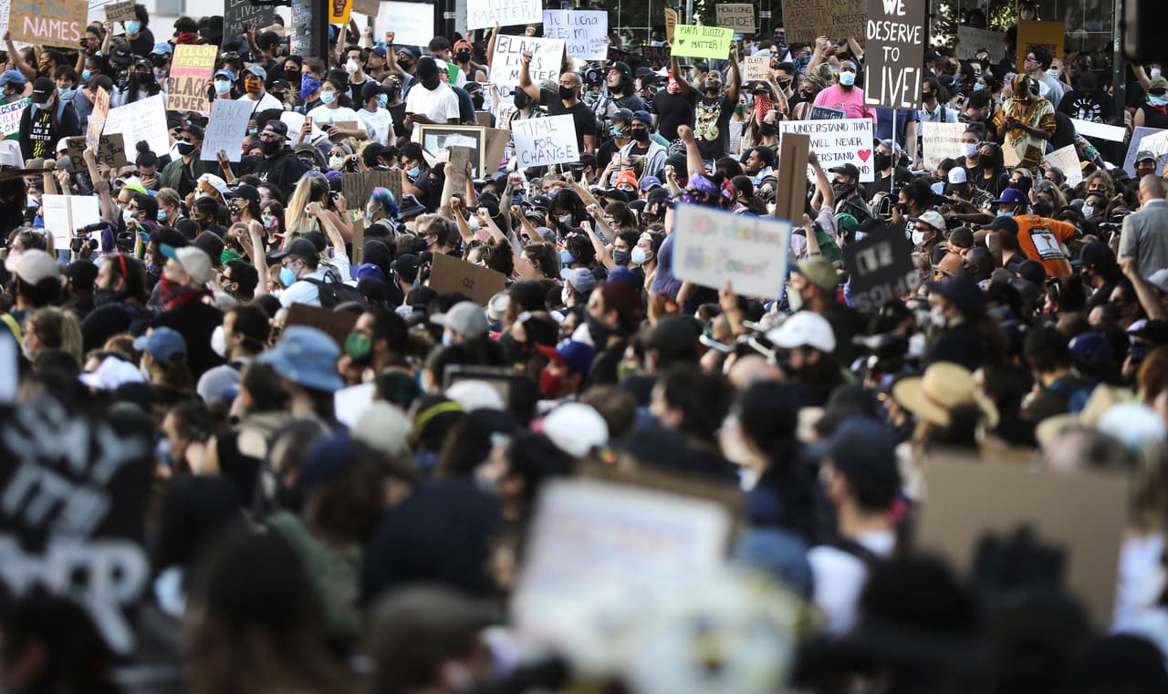 Estas protestas han afrontado la presencia militar y los toques de queda por nueve días y aseguran que nos pararán hasta no encontrar justicia.