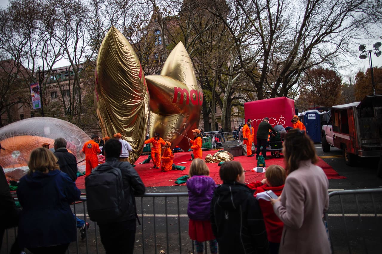 El evento contará con varias presentaciones musicales por parte de Bebe Rexha, Brett Young, CNCO y Karol G, así como espectáculos pregrabados de musicales de Broadway, incluyendo de "Hamilton", "Ain't Too Proud", "Jagged Little Pill" y "Mean Girls". Los espectáculos serán tanto en vivo como pregrabados.