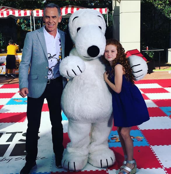 Francesca Capaldi, la voz detrás de 'The Little Red-Haired Girl' de la película 'The Peanuts Movie' y el talentoso director Steve Martino.