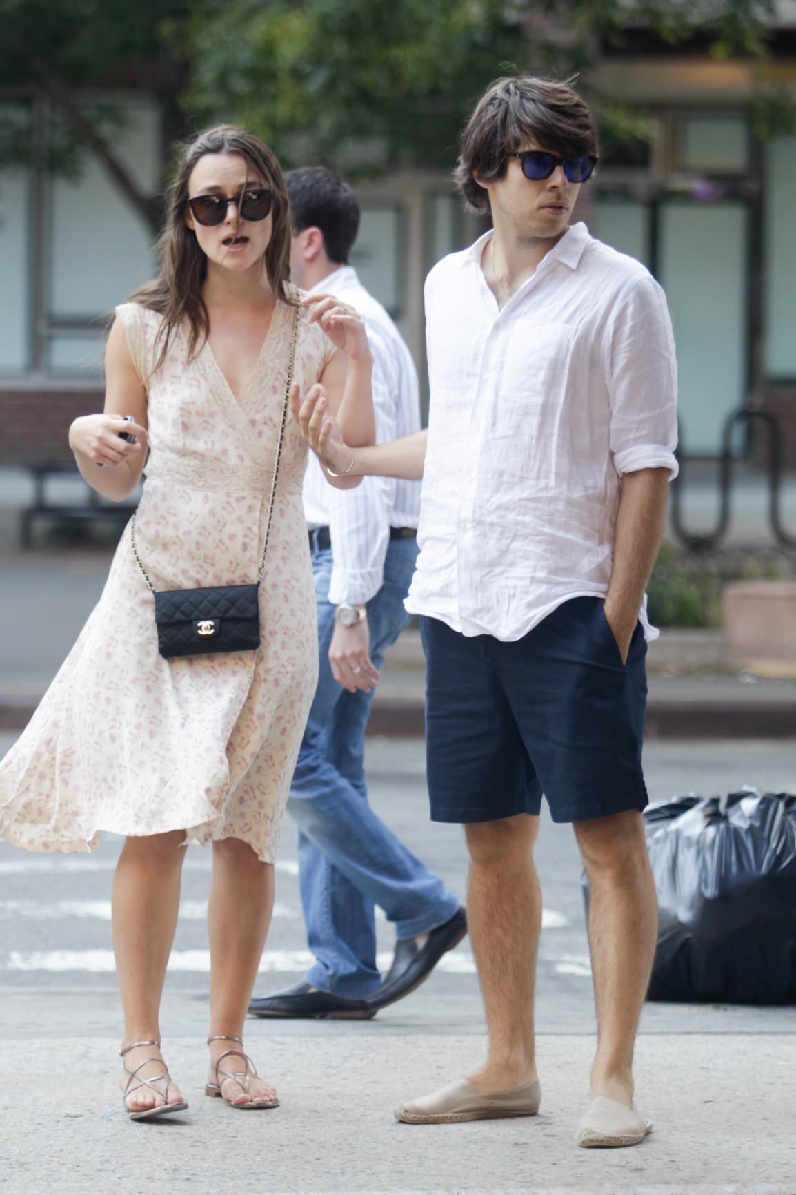 Pero Keira se molestó al ver a los paparazzi de nuevo.