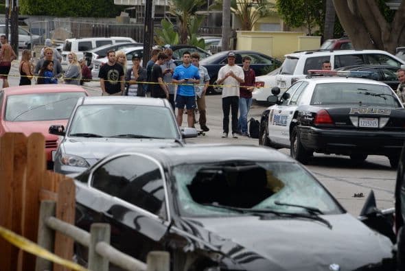 El conductor falleció tras un accidente automovilístico en el transcurso de una persecución con agentes de seguridad para que detuviera los disparos.