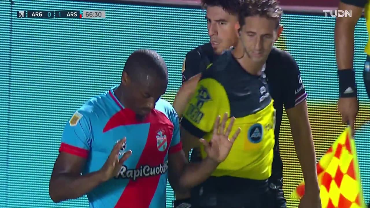 ¡Golpe del 'Viaducto'! Arsenal da la bienvenida al gol sobre Argentinos