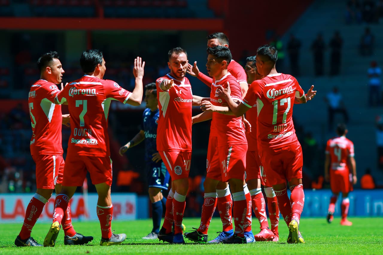 A los 18 minutos Pablo Barrientos abrió el marcador para los Diablos Rojos.