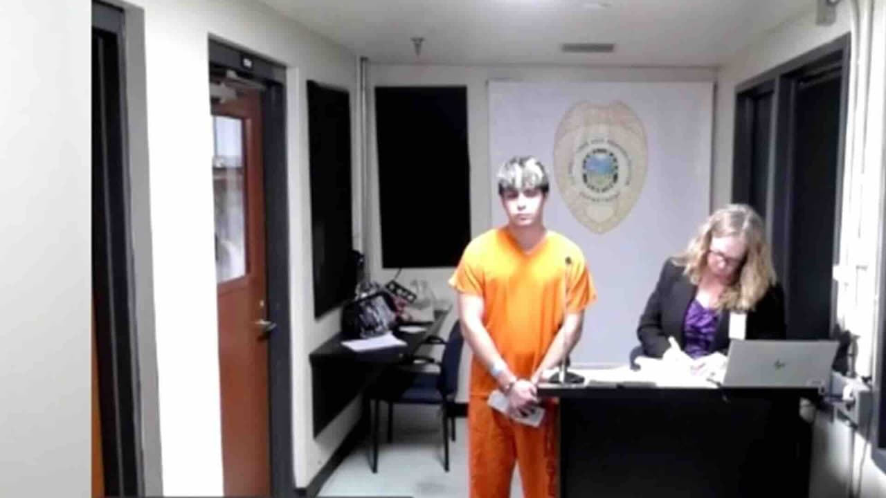 Arrestan a joven acusado por choque en Kendall en que murió una madre de dos niños