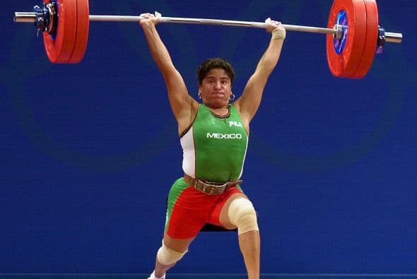La atleta es recordada por ser la primera mujer mexicana en ganar una medalla de oro en los Juegos Olímpicos de Sydney 2000.
