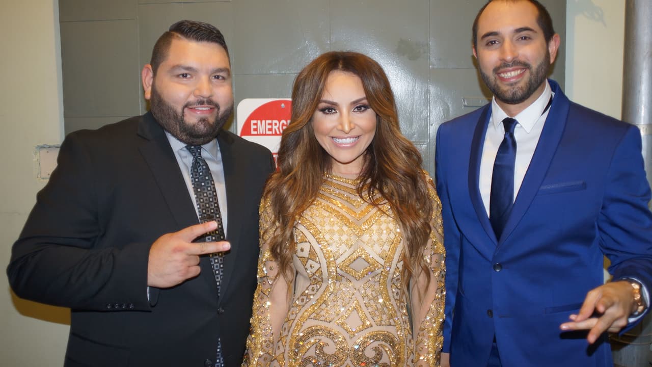 La Bronca , El Compa Ivan y El Tambochi representaron al Free-guey show muy bien en la gala del Balón de Oro.