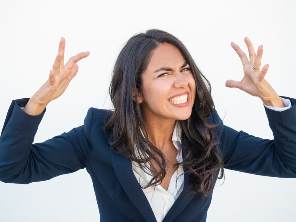 Siempre marchas adelante, porque tienes la fuerza y lealtad del perro. En este mes sabrás controlar impulsos negativos y cuando llegan personas tóxicas a tu vida que quieren molestar, no les prestarás atención. Hay mucha alegría para ti porque estás seguro de ti mismo.