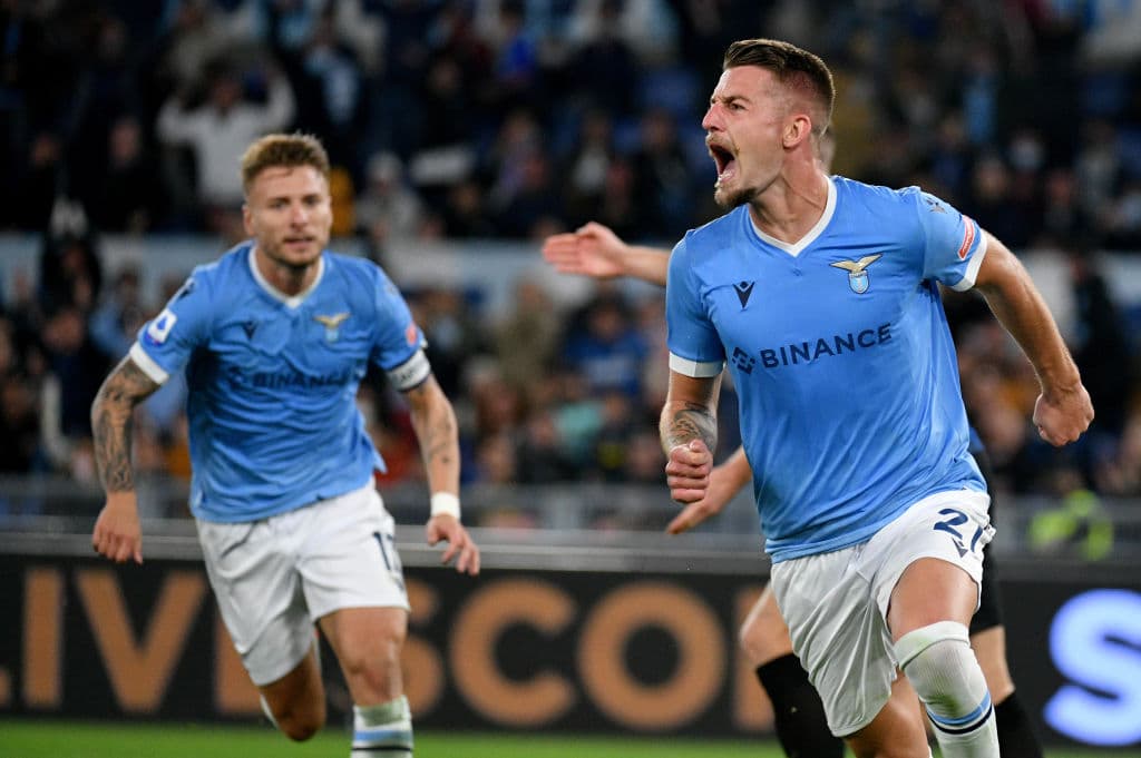 El inter no logró aguantar el ataque de la Lazio y de ir ganando 0-1 terminan cayendo 3-1.