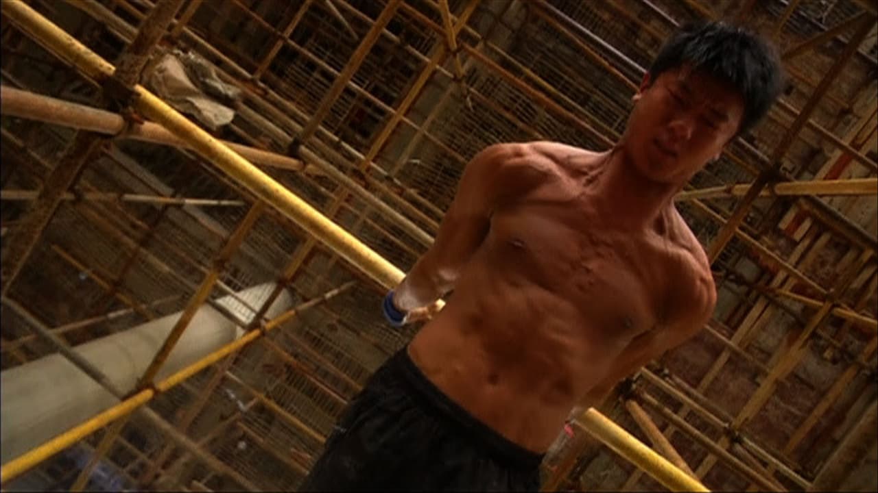 Un obrero chino se convierte en una estrella en las redes con sus ejercicios en la barra