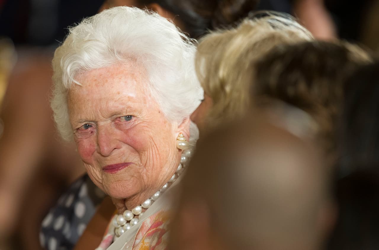 Enfermedad pulmonar obstructiva crónica: la afección que sufrió Barbara Bush y que aqueja a millones de mujeres en EEUU
