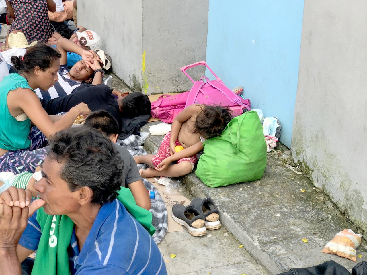 “La verdad, no sé cómo van a llegar los niños a Estados Unidos. Están exhaustos”.