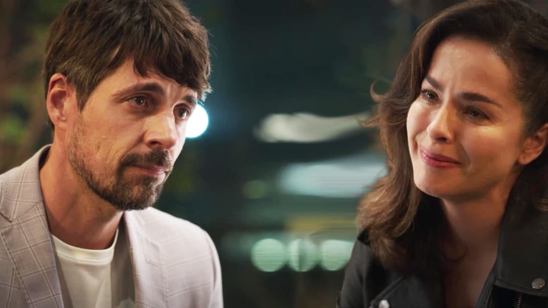 Rebeca confiesa a Camilo que tiene una hija | Hermanas, Un amor Compartido | Capítulo 5