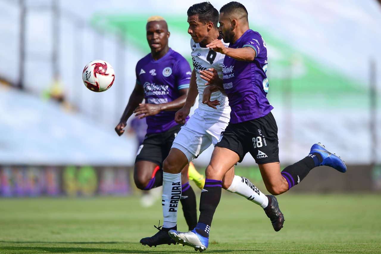 Con goles de Omar Islas y Mario osuna, Queretaro y Mazatlán reparten puntos en la Corregidora y Mazatlán consigue un histórico punto.