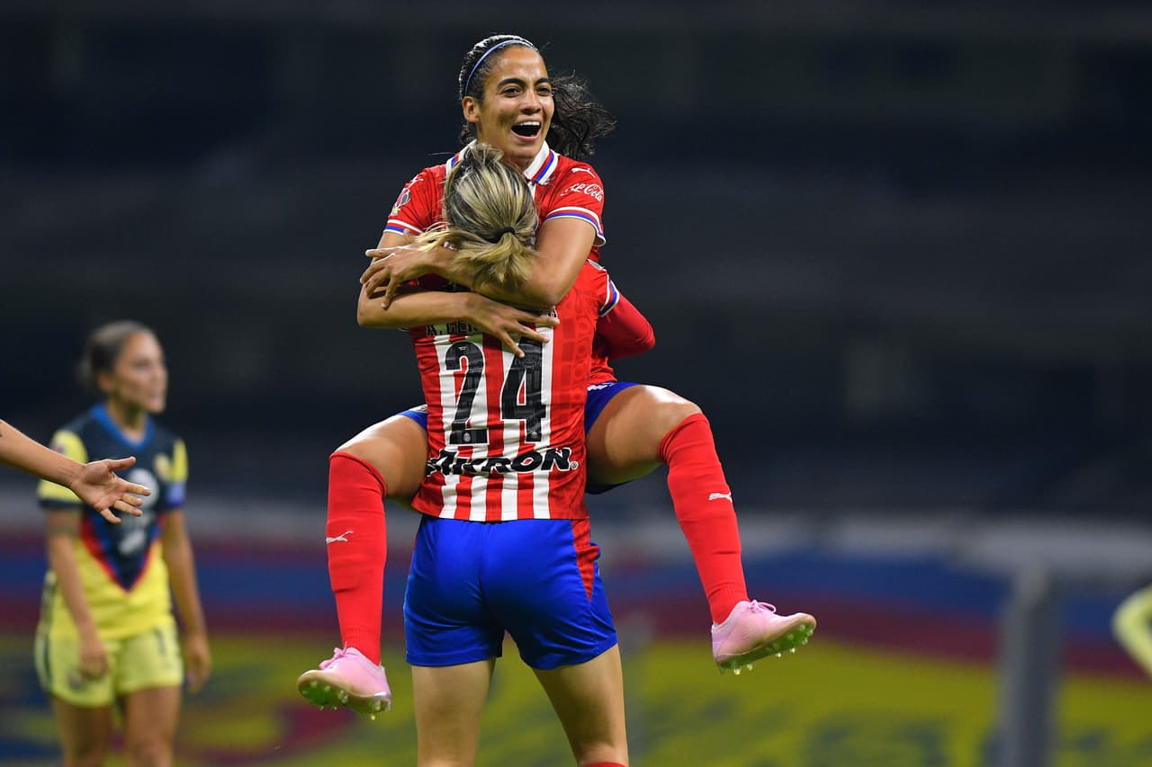 Las Chivas pasaron sobre las Águilas con un marcador de 2-4. En la siguiente jornada de la competición, las tapatías se medirán a las universitarias, mientras que las de Coapa visitarán la comarca.