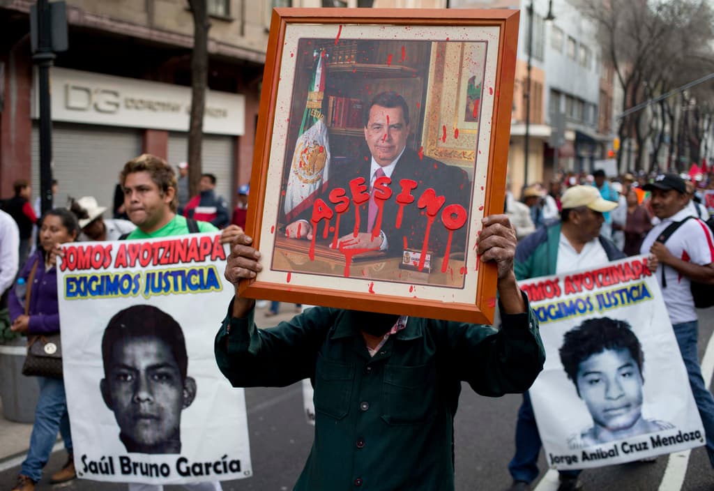 Ocultar evidencia y amenazar a testigos, las claves de la detención del exgobernador Ángel Aguirre por el caso Ayotzinapa