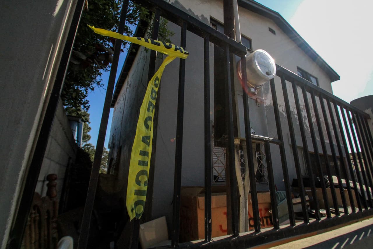 Un hombre que logró escapar de un secuestro guía a la policía a una casa con varios cuerpos mutilados en Tijuana