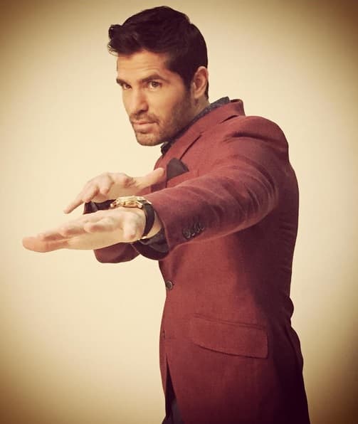 "Comprendí que el sexo es sagrado, es un regalo de Dios, hay que cuidarlo, hay que preservarlo, para compartirlo con la persona más importante de tu vida, en mi caso, la madre de mis hijos. A partir de ahí dije: 'Voy a serle fiel a esa persona que todavía no conozco. Y voy a hacer una promesa de castidad, una disciplina de abstinencia'", dijo para CNN.