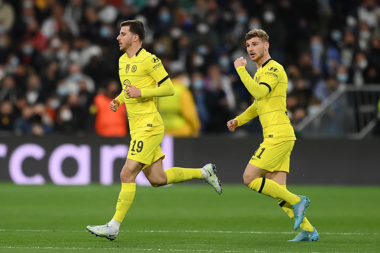 Chelsea le dio un ‘paseo’ al Madrid durante 75 minutos y se puso 0-3 con un pie en Semifinales, pero el cuadro merengue resurgió en el Bernabéu y con goles de Rodrygo y Benzema revivió en la serie.