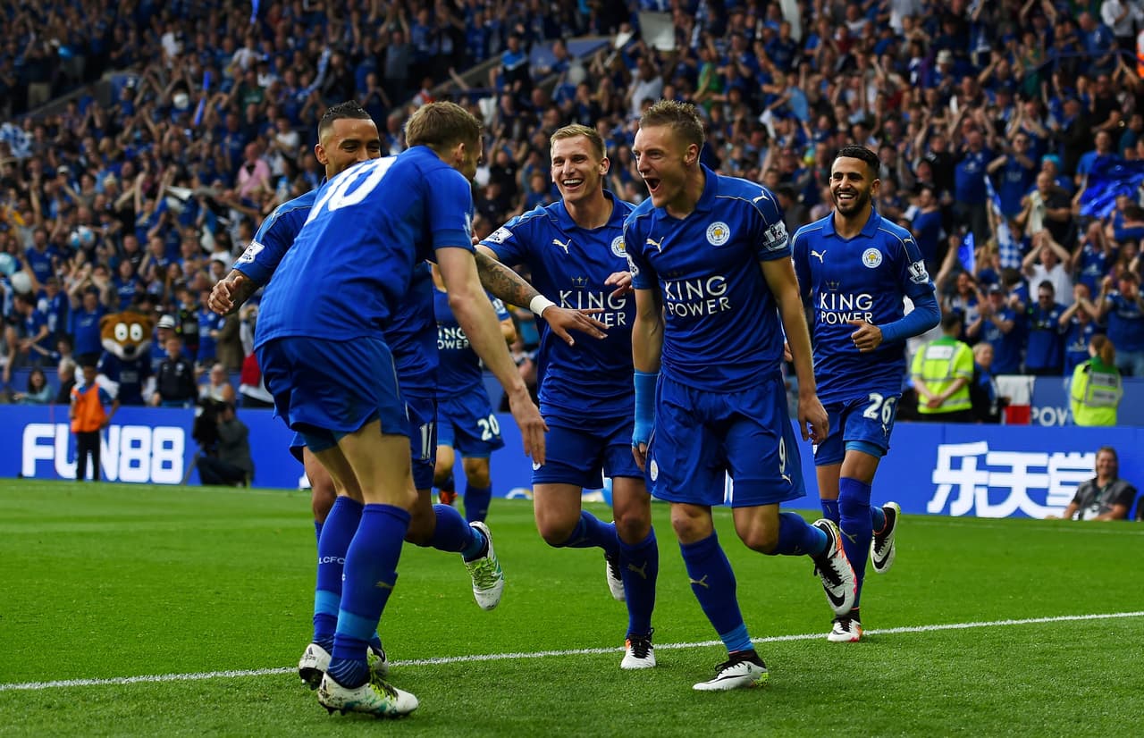 El Leicester vivió un día de fiesta celebrando su campeonato de la Premier.