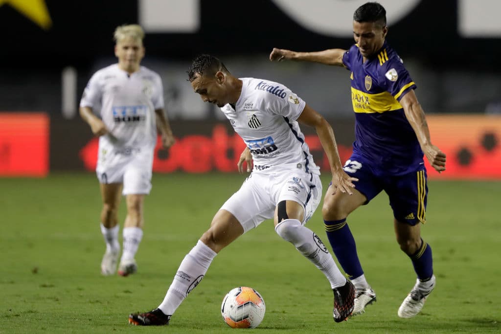 Con goles de lucas Braga, Yeferson Soteldo y Diego Pituca, Santos golea en casa a Boca Juniors y se meten a la final de la Copa Libertadores.