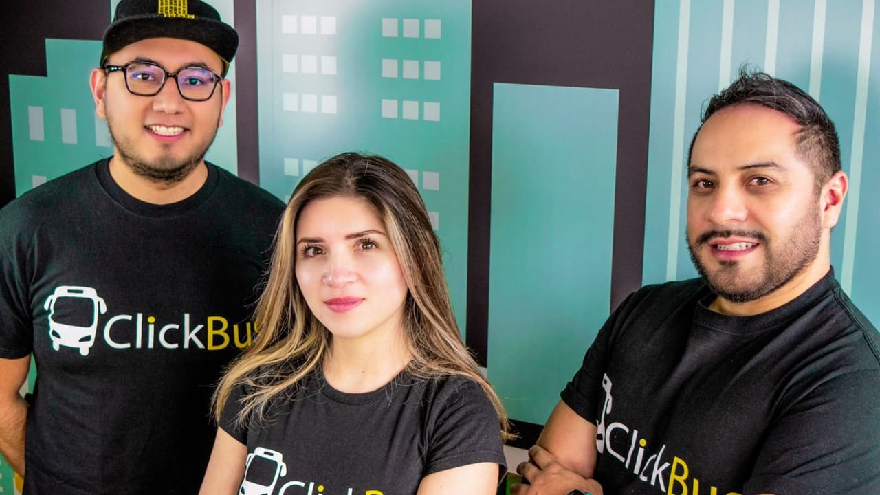 ClickBus es una empresa fundada en Brasil que cumple 10 años transformando la experiencia de viajar en autobús en México