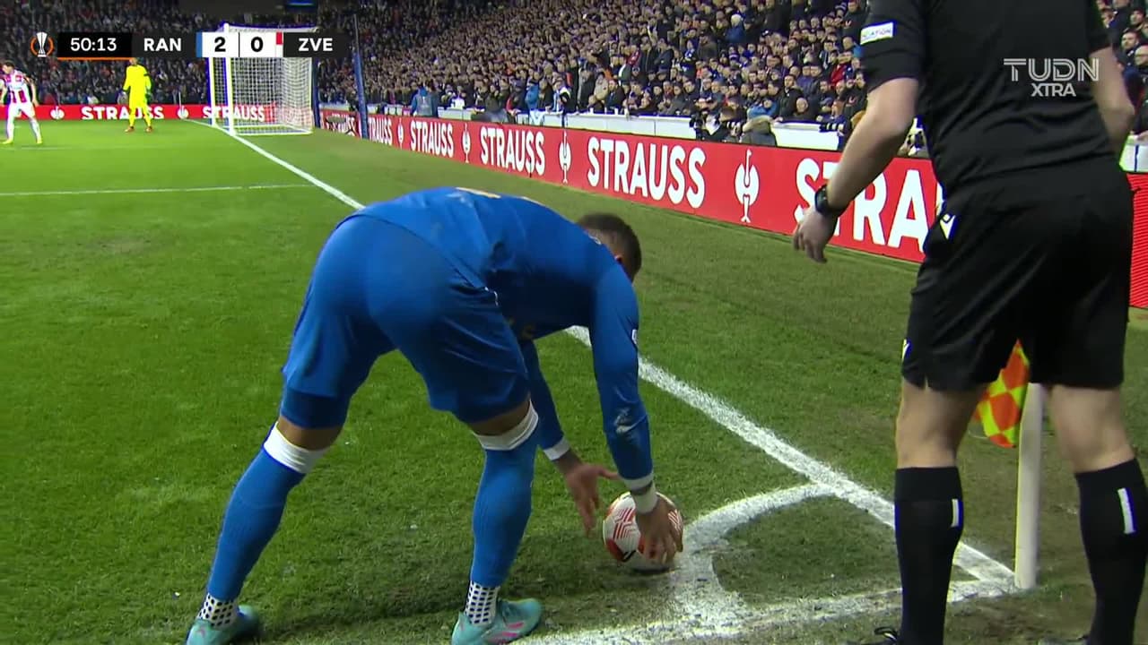 ¡Gol del Rangers! Balogun puso el 3-0 sobre el Estrella Roja