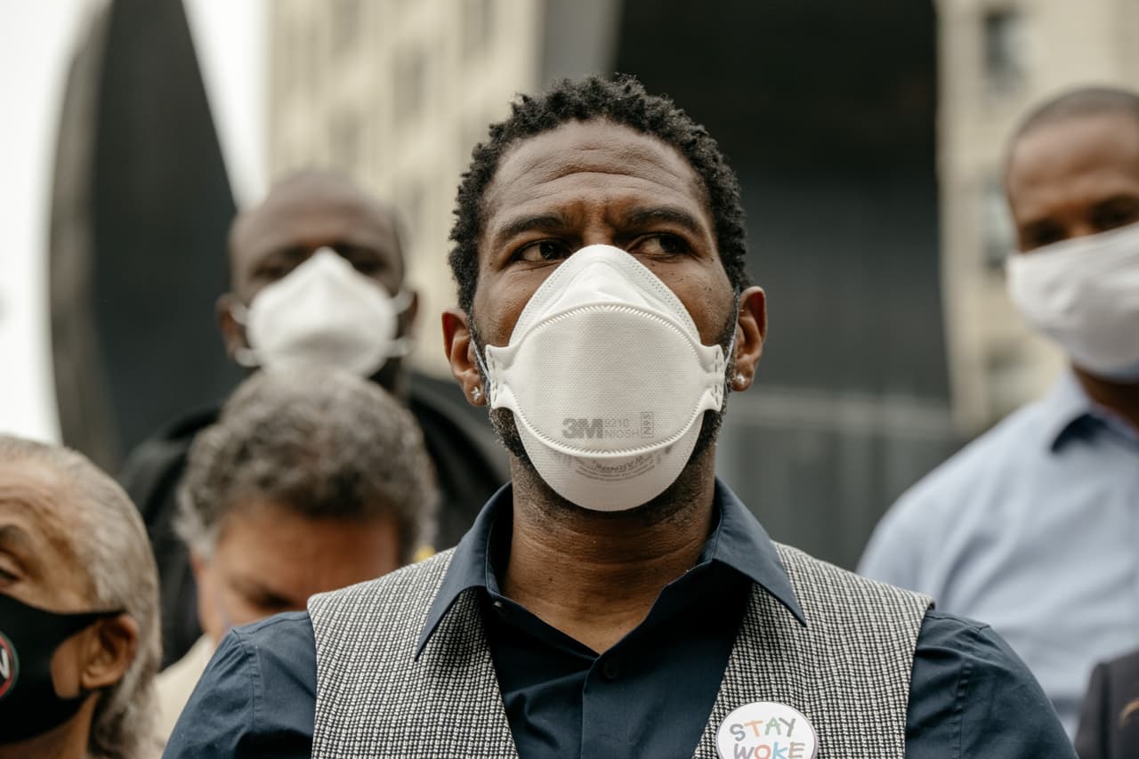 <i>“¿¡Qué!? ¡¿Acaba?! ¡¿De suceder?!”</i>
<br>
<br>
<b>Jumaane Williams, Defensor del pueblo de Nueva York</b>