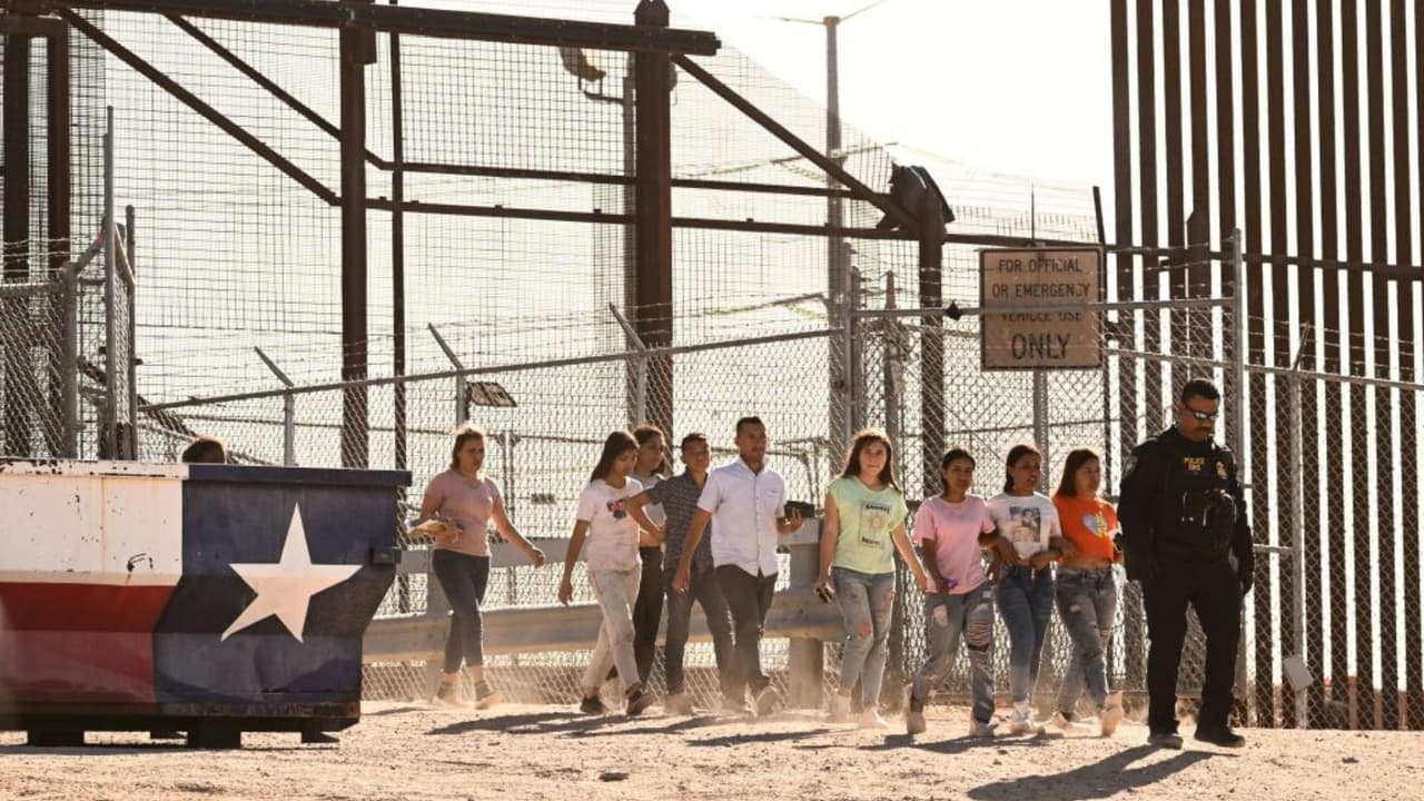 ¿Cuáles de las órdenes migratorias más polémicas de Trump están activas y cuáles han sido bloqueadas por los jueces?