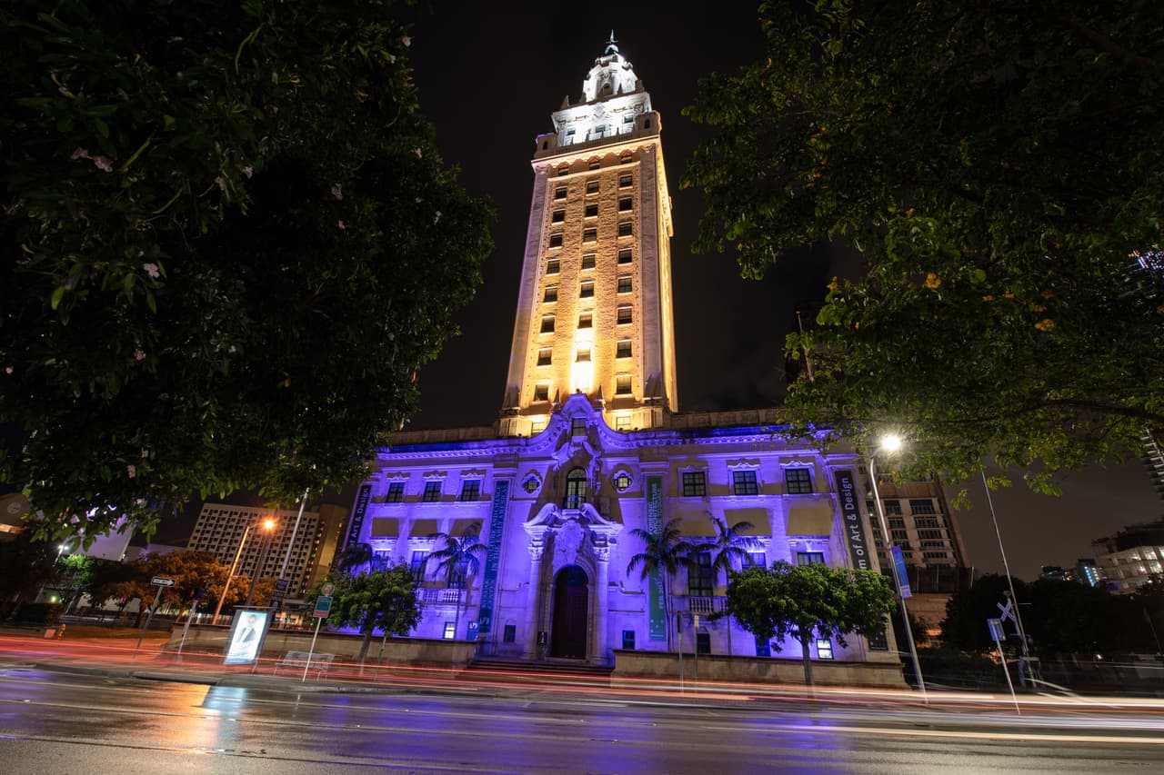 Desde 26 de agosto de 1920 se conmemora el sufragio femenino en Estados Unidos y para celebrar el centenario , en Miami-Dade lo hicieron de una manera especial.