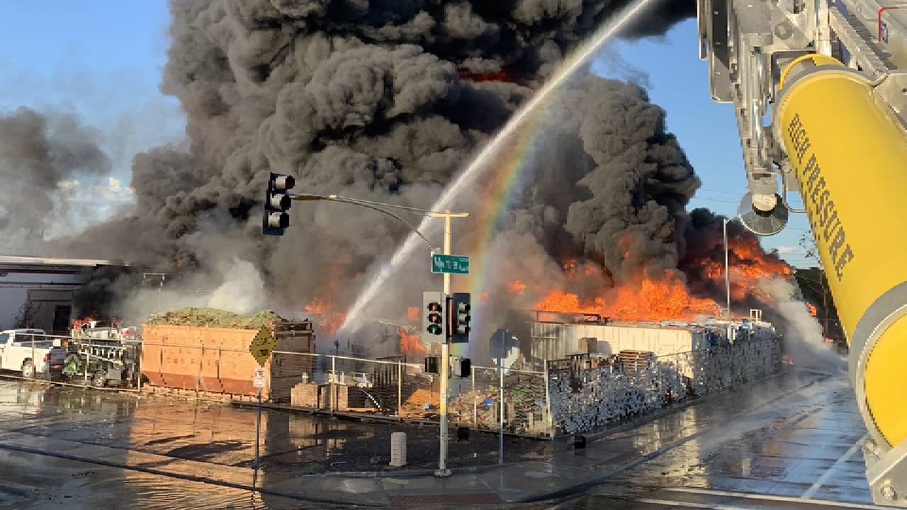 Evita un incendio en tu hogar desechando de manera adecuada estos artículos