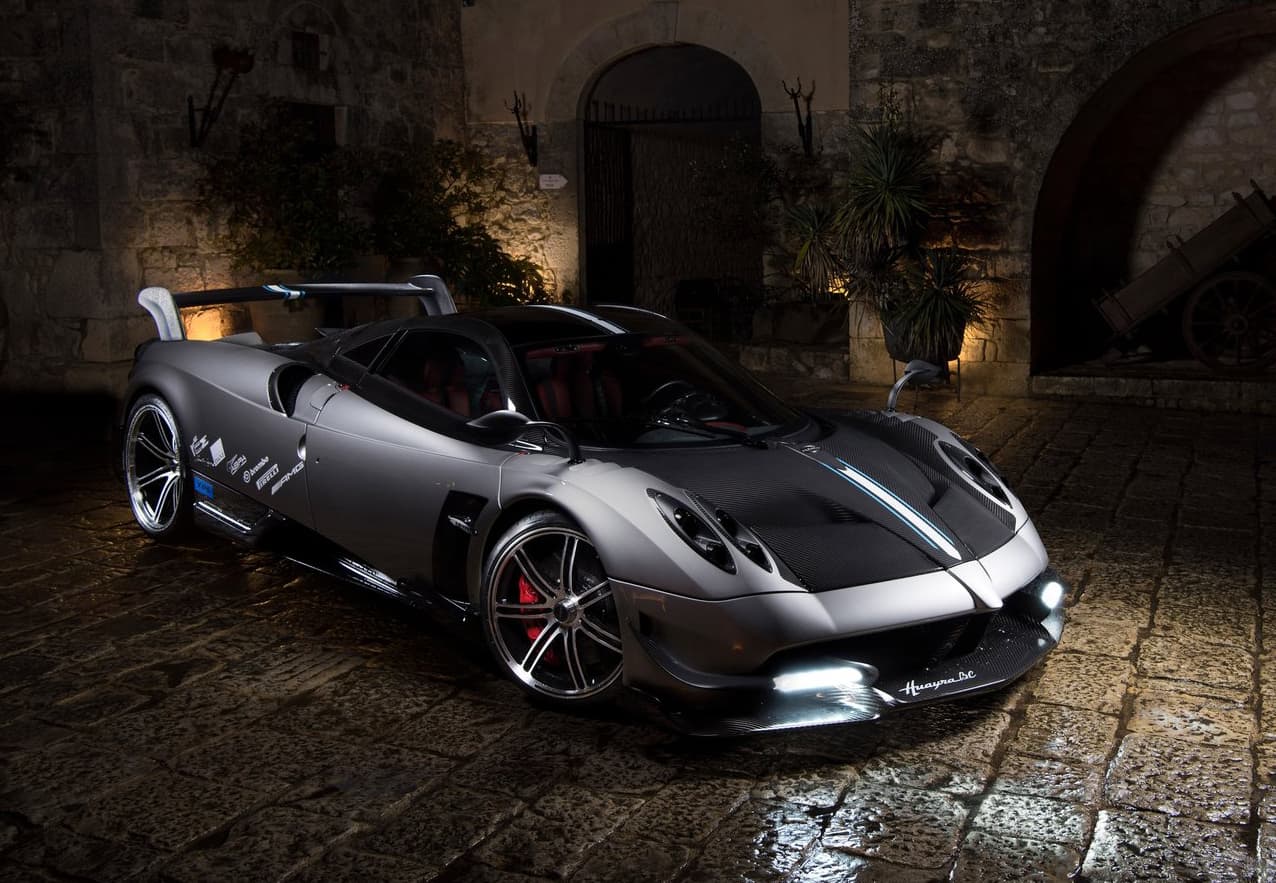Pagani Automobili producirá solamente 40 unidades del Huayra BC, 20 de ellas roadster y 20 con carrocería cerrada.