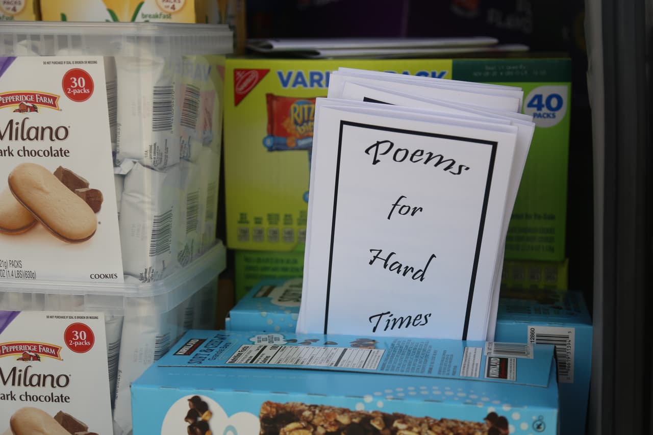 <b>"Básicamente, me di cuenta que muchos estaban perdiendo sus vidas, entonces quise que hacer sonreír a las personas"</b>, cuenta Matthew quien vive en Moreno Valley y cursa el tercer grado en la Escuela Primaria Northridge.