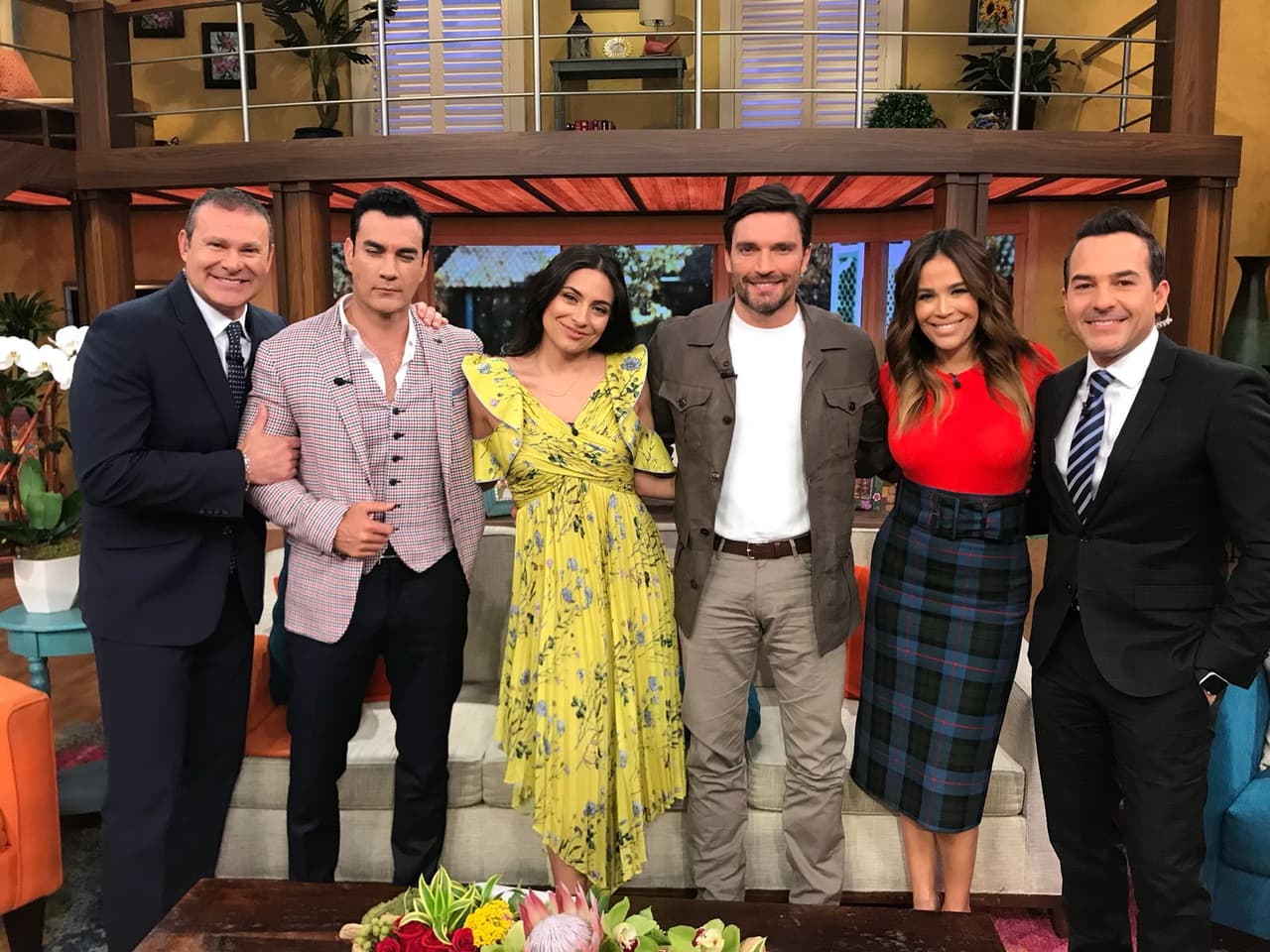 David Zepeda, Ana Brenda Contreras y Julián Gil visitaron Despierta América para presentar su telenovela 'Por amar sin ley'.