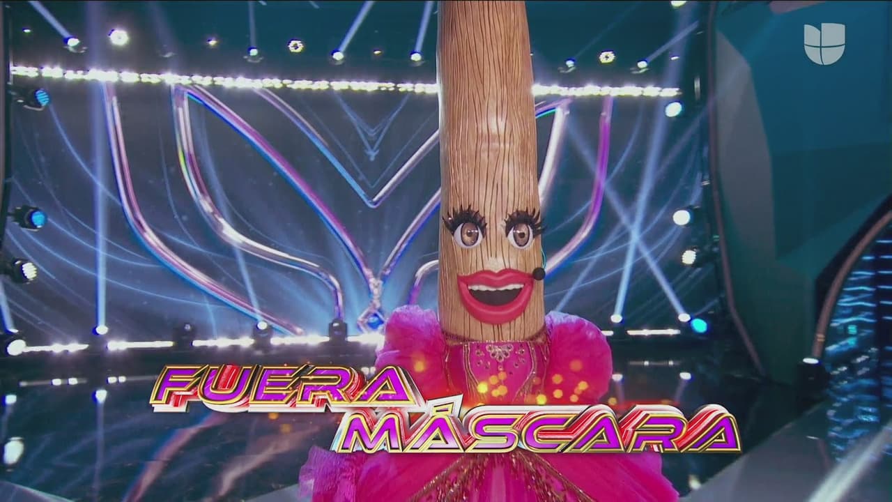 Al grito de ¡Fuera Máscara! Escoba tuvo que mostrar su verdadera identidad.