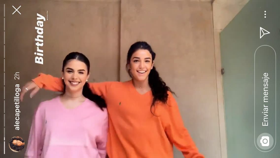 Ana Paula Capetillo le respondió: "Mis mejores años han sido los 20 que me has acompañado. Gracias, compañera de vida, te amo". 
<br>