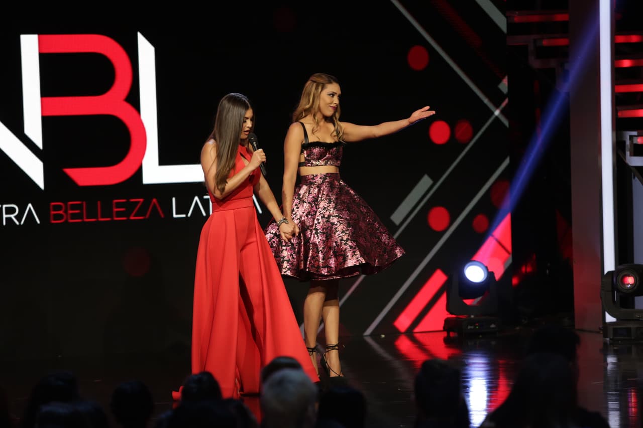 Nathalia Casco decidió dejar la competencia mientras que Luis Coronel las conquistó a todas, ¿pero qué hace el ‘El Pollito Pío' aquí?