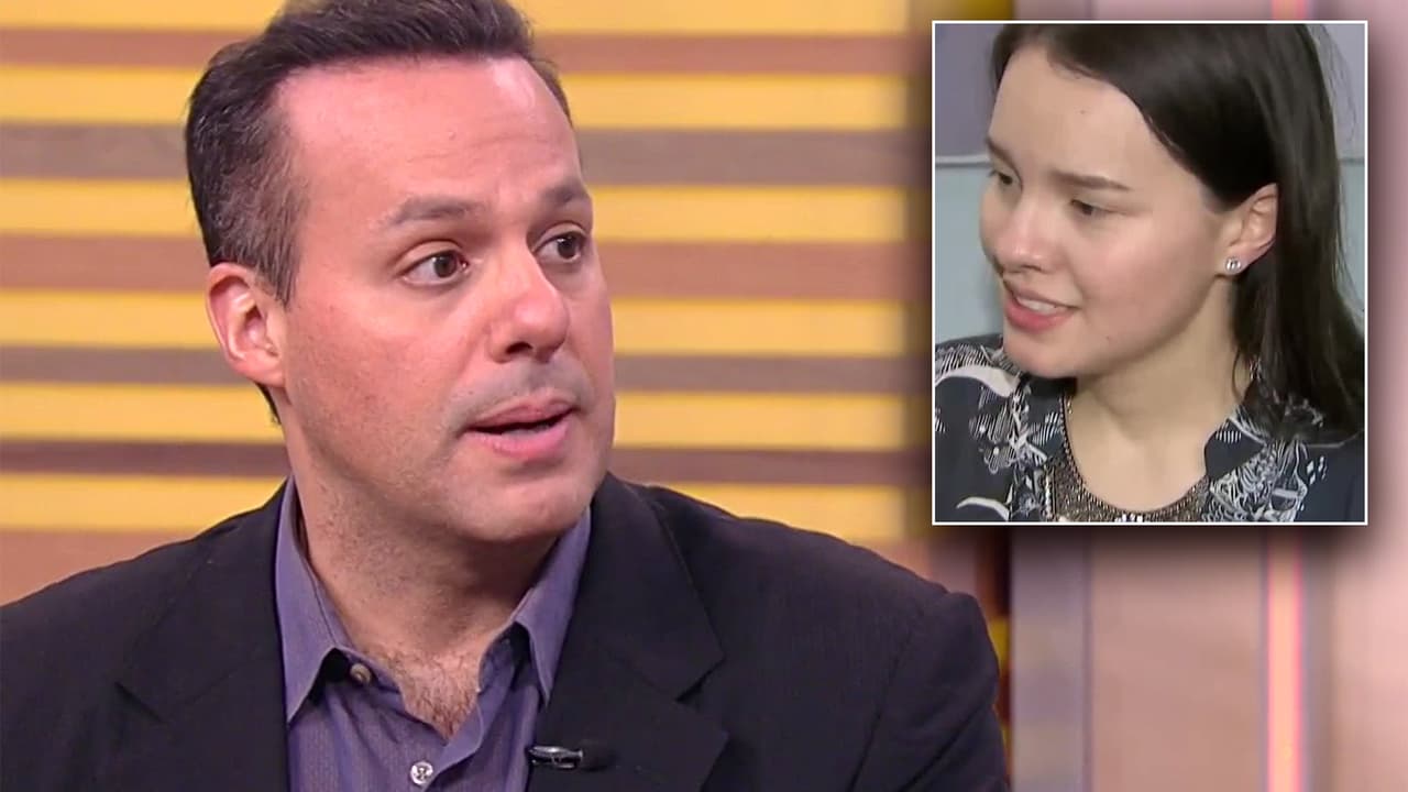 Desde año y medio antes de que falleciera, los hijos mayores del cantante se enfrascaron en un pleito con su hermana menor ya que ellos alegan que 
<b><a href="https://www.univision.com/shows/despierta-america/tras-filtrarse-la-llamada-con-marysol-y-jose-joel-sara-sosa-llega-a-un-evento-y-manda-este-mensaje-video" target="_blank">se llevó a su padre a EEUU</a></b> sin su consentimiento y que no dejaba que lo vieran. 
<br>