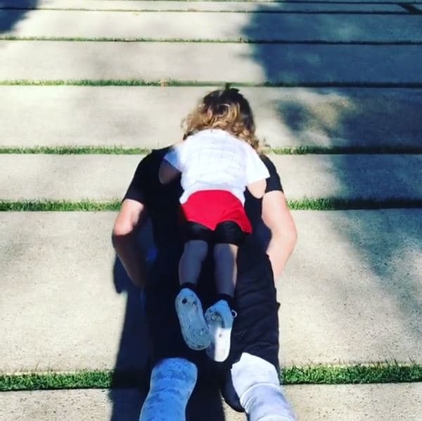 El niño cumplirá en abril tres años de edad y el mundo aún no sabe como luce el pequeño retoño del ex de Britney Spears.