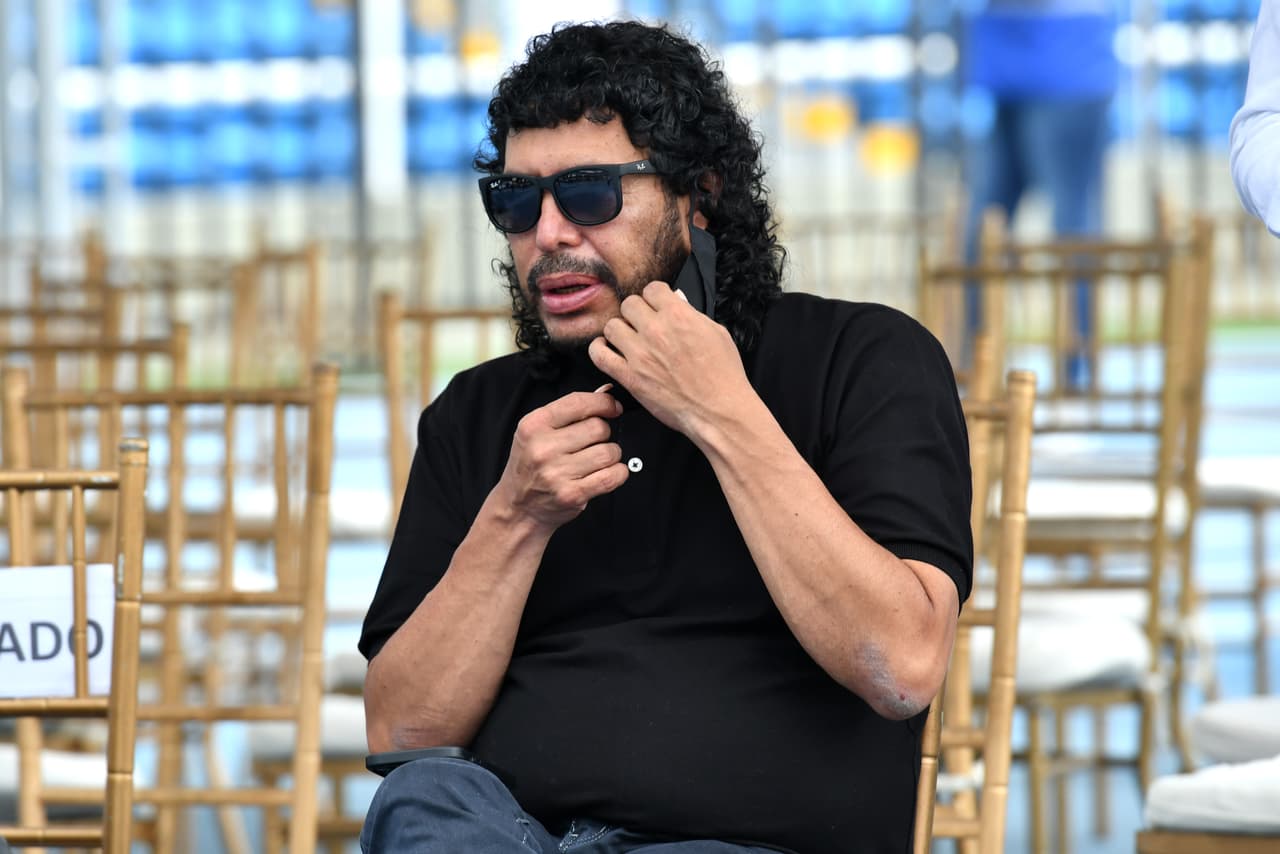 Familiares, amigos, exjugadores y aficionados le dieron el último adiós a Freddy Rincón en el Estadio Pascual Guerrero de Cali.