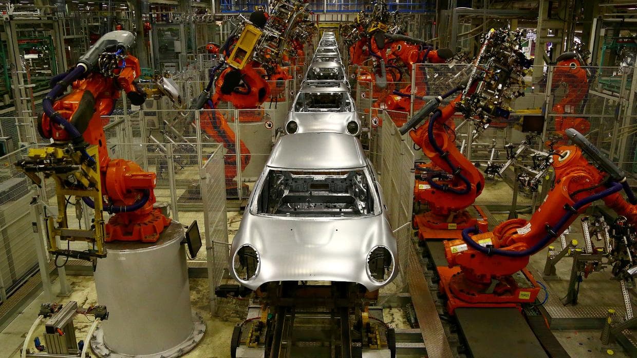 China, immigrants or robots: who is 'stealing' jobs in the US?
