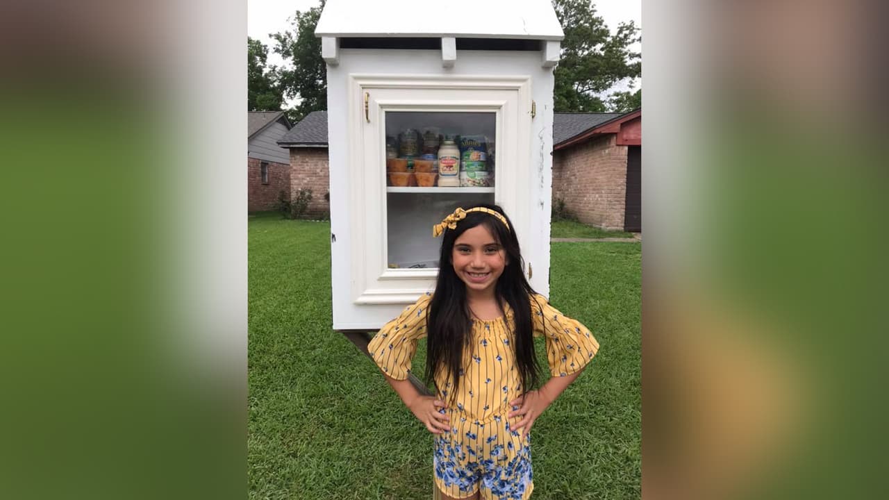 “Los niños pueden hacer la diferencia y pueden cambiar el mundo”, dijo la menor a Univision 45 y agregó que está muy contenta con la respuesta que ha recibido de la gente.