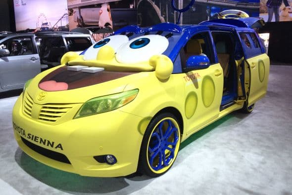 Toyota y Nickelodeon se unieron para hacer una versión especial "Bob Esponja" de la Sienna.