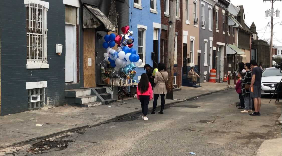 “Esta cuadra no volverá a ser la misma”, expresó a 
<b>Noticias Univision 65</b> un vecino de la 
<b>familia Arroyo- Santana </b>en la cuadra 3200 de la calle Hartville en Kensington, al norte de Filadelfia. 
<br>