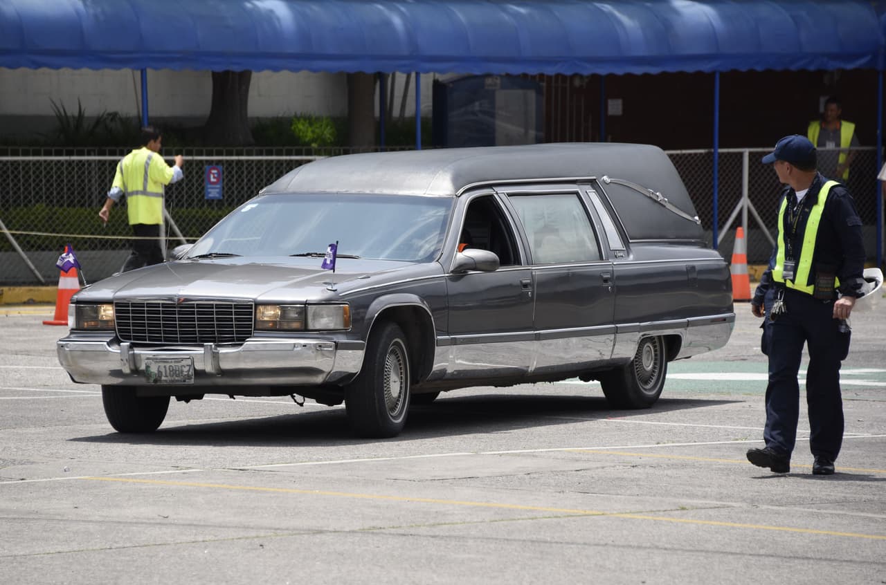 El casó está siendo investigado por el FBI y por los Texas Rangers. El cuerpo de Claudia Gómez debera recorrer seis horas de carretera para llegar a su pueblo natal.