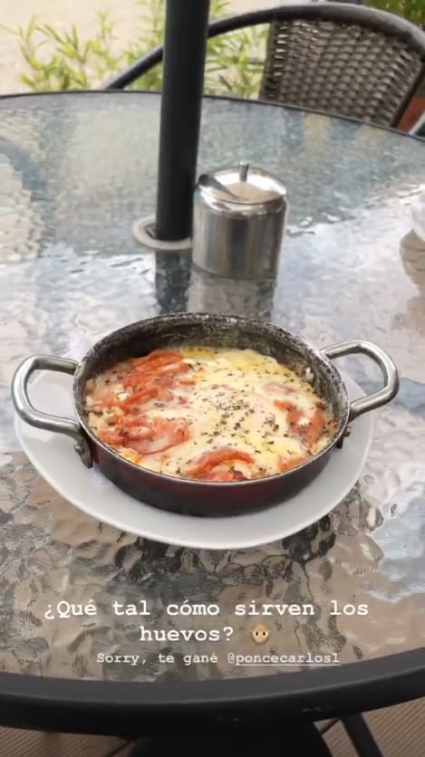 Por eso, la mexicana subió la imagen de su platillo. ¿Qué otras aventuras vivirá Karina junto a Carlos Ponce en Colombia?