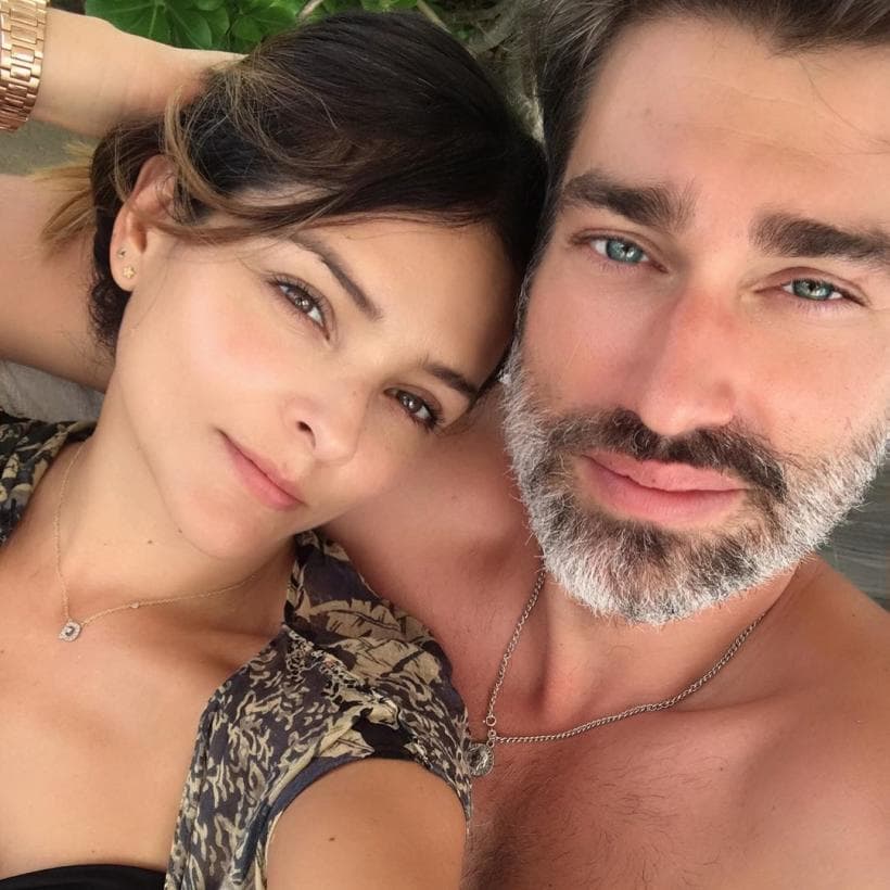 Todo quedó aclarado, pero hasta ahora Leo Clerc sigue en Suiza y la actriz está en México, lejos de su marido.