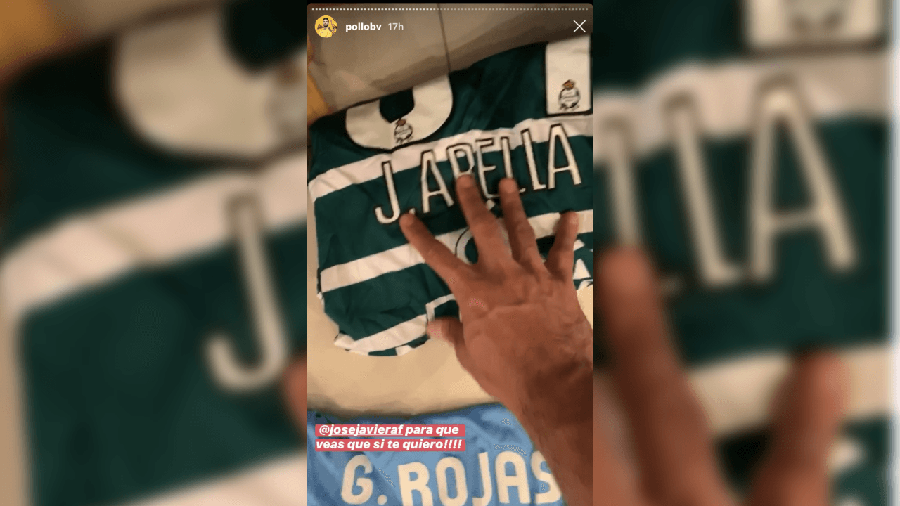 ¡Impresionante! Así se destaca la imponente colección del defensor mexicano.